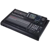 Tascam DP-32SD 32-х канальная портастудия с записью на SD/SDHC
